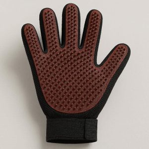 17 High Friction Rubber Pet Grooming Glove For Curly And Wire Haired Breeds To Detangle Knots