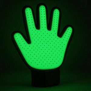 19 Glow In The Dark Pet Grooming Glove For Night Use And Easy Identification In Low Light Areas